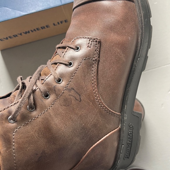 Lace up leather Blundstones US men’s 10 - Picture 5 of 7